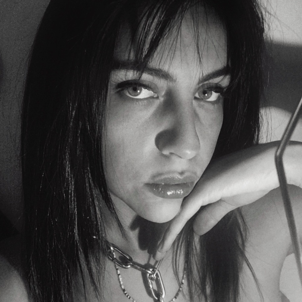 Meet your Posher, Diala